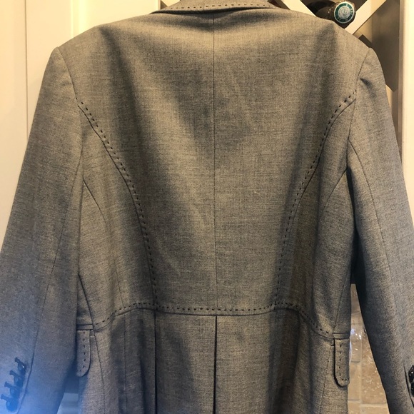 Ann Taylor Loft blazer, waist length, size 6, Gray and Black buttons. - Picture 4 of 4